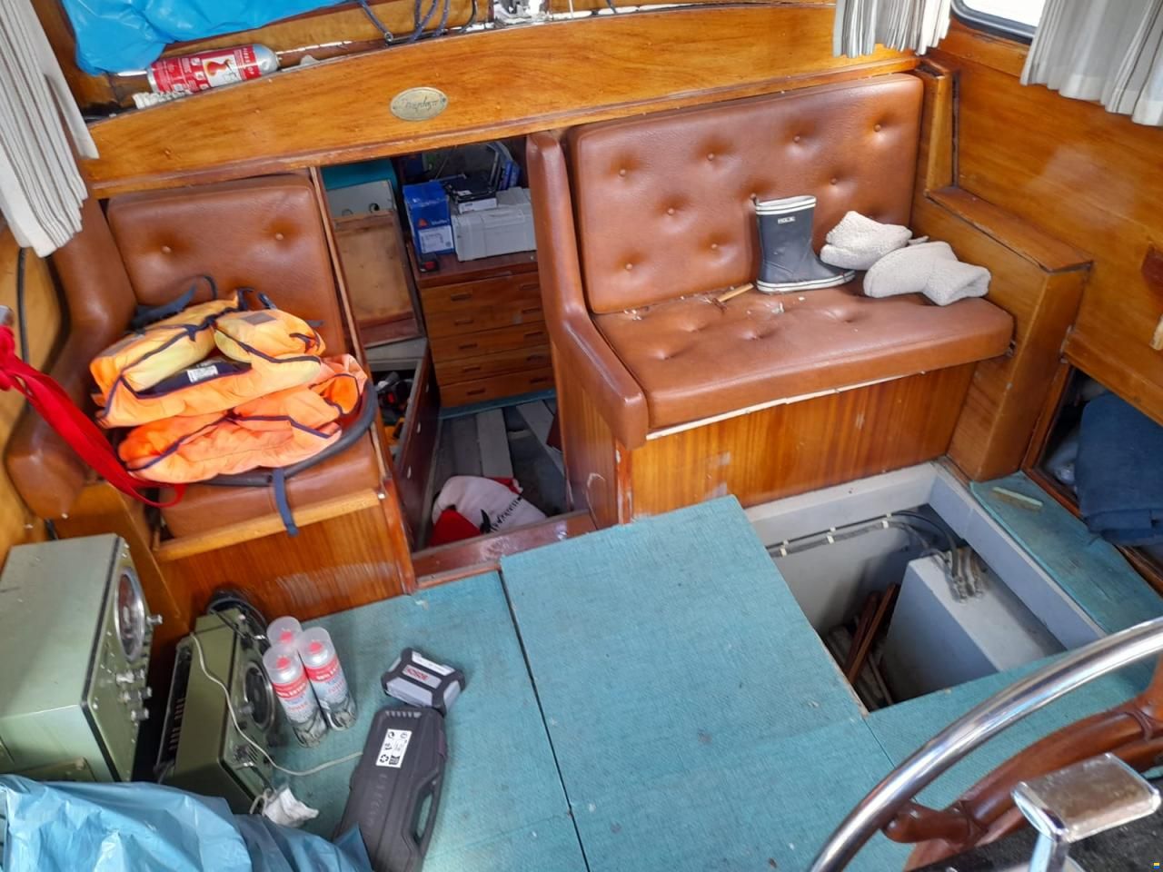 Nauticat 33