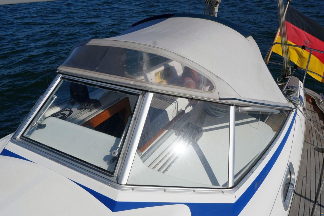 Hallberg-Rassy 310