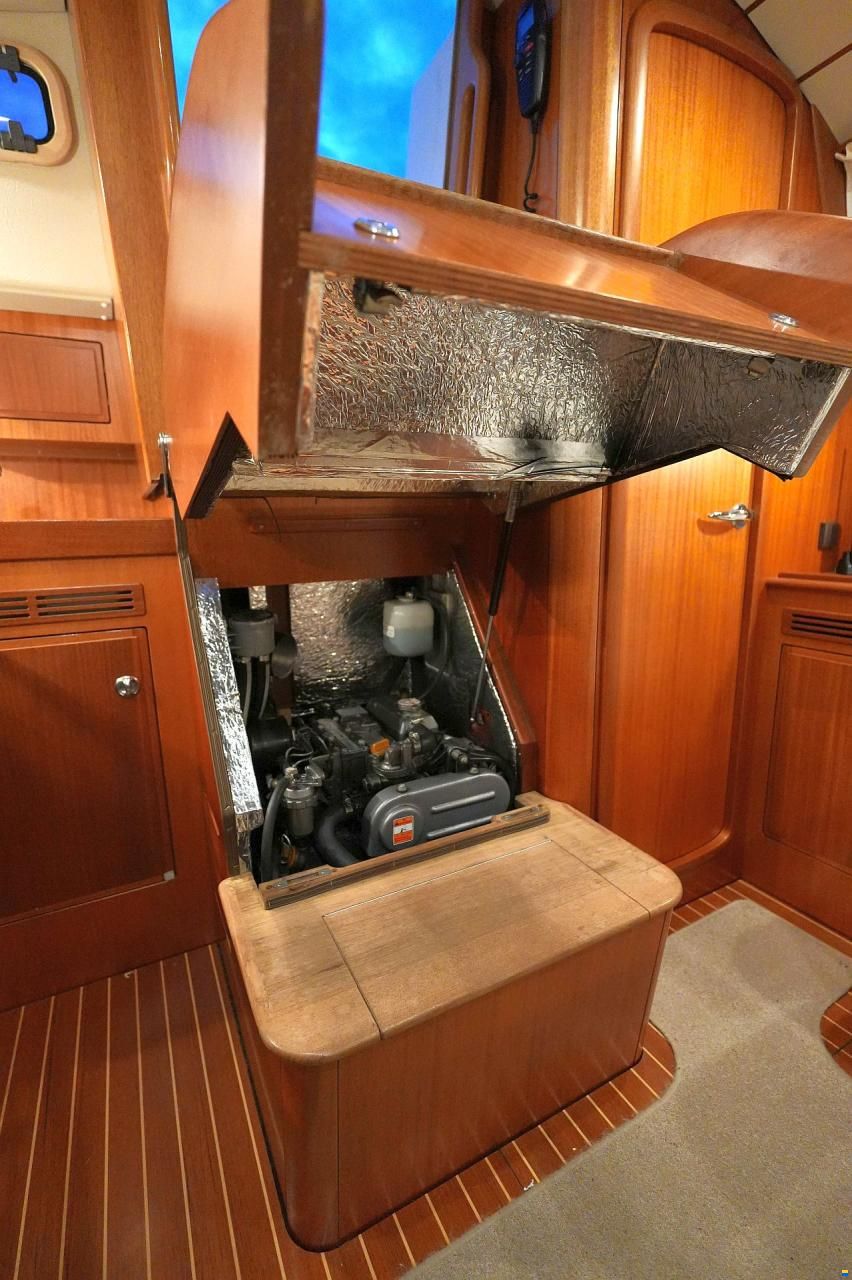 Hallberg-Rassy 310