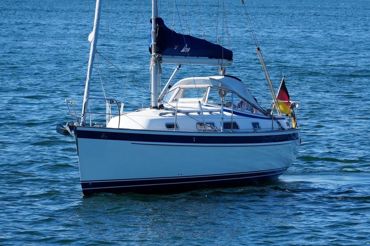 Hallberg-Rassy 310