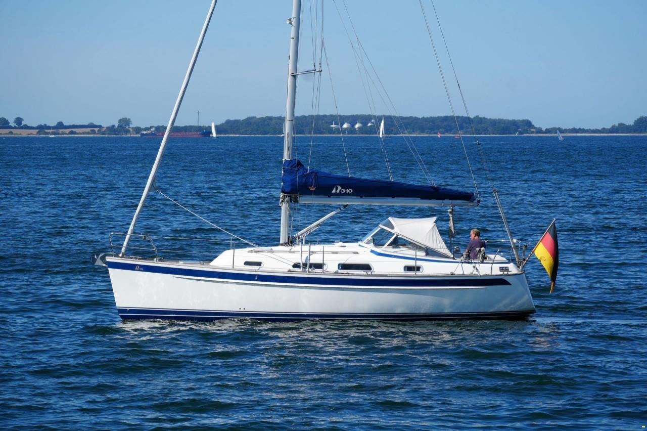 Hallberg-Rassy 310