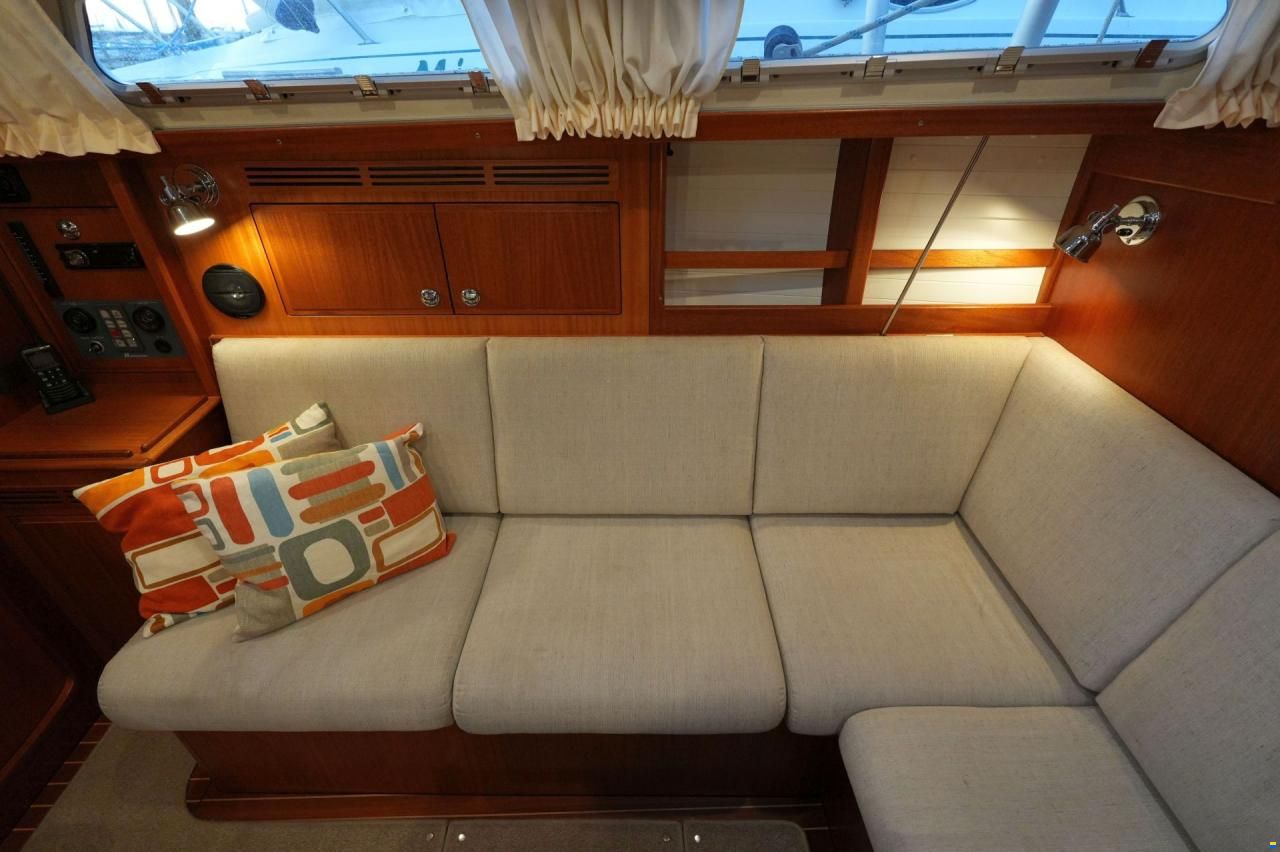 Hallberg-Rassy 310