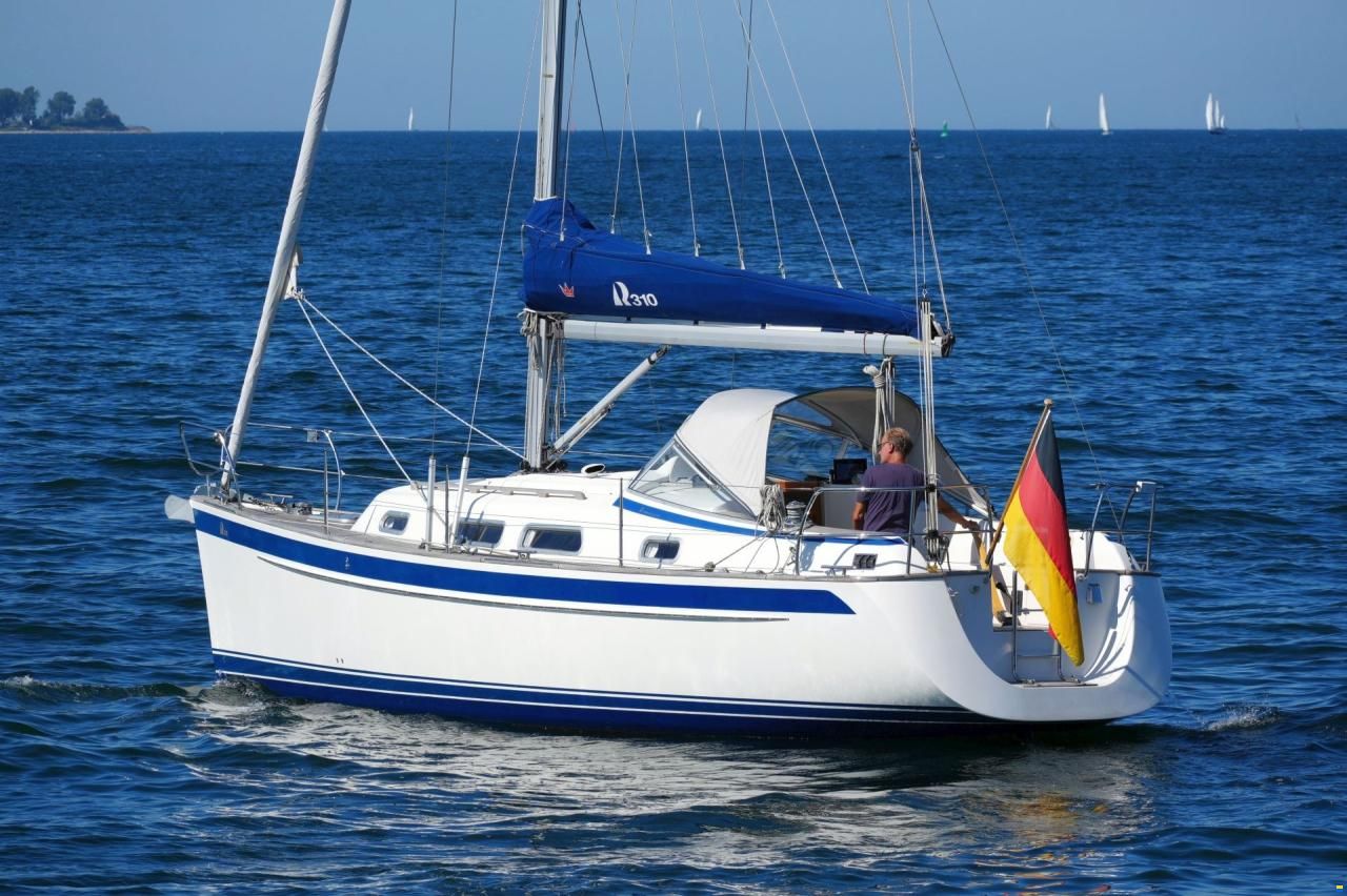 Hallberg-Rassy 310