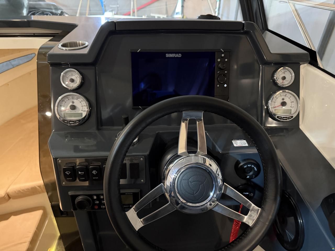 Parker 790 Explorer inkl. 300 PS