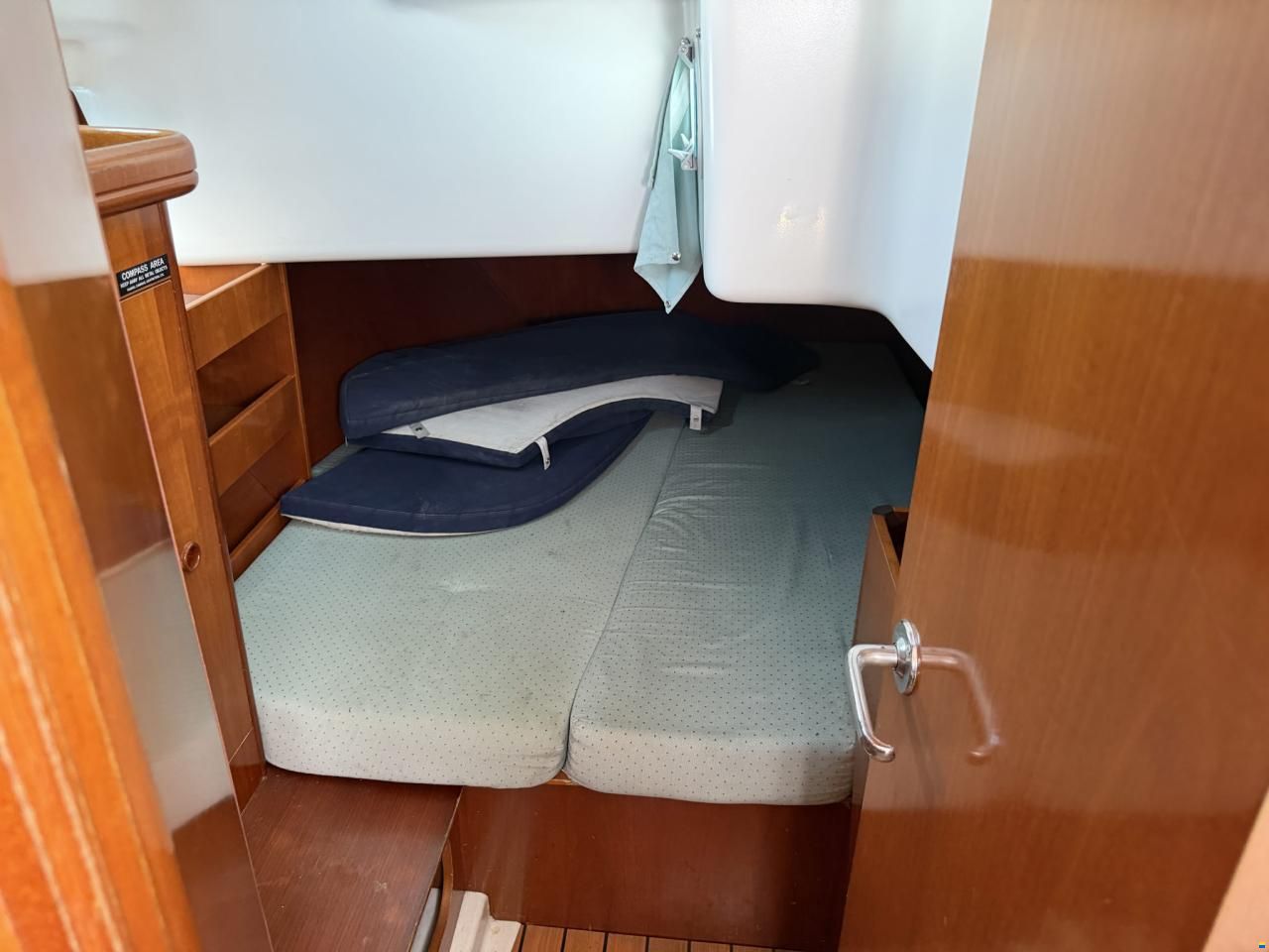 Beneteau Oceanis 411