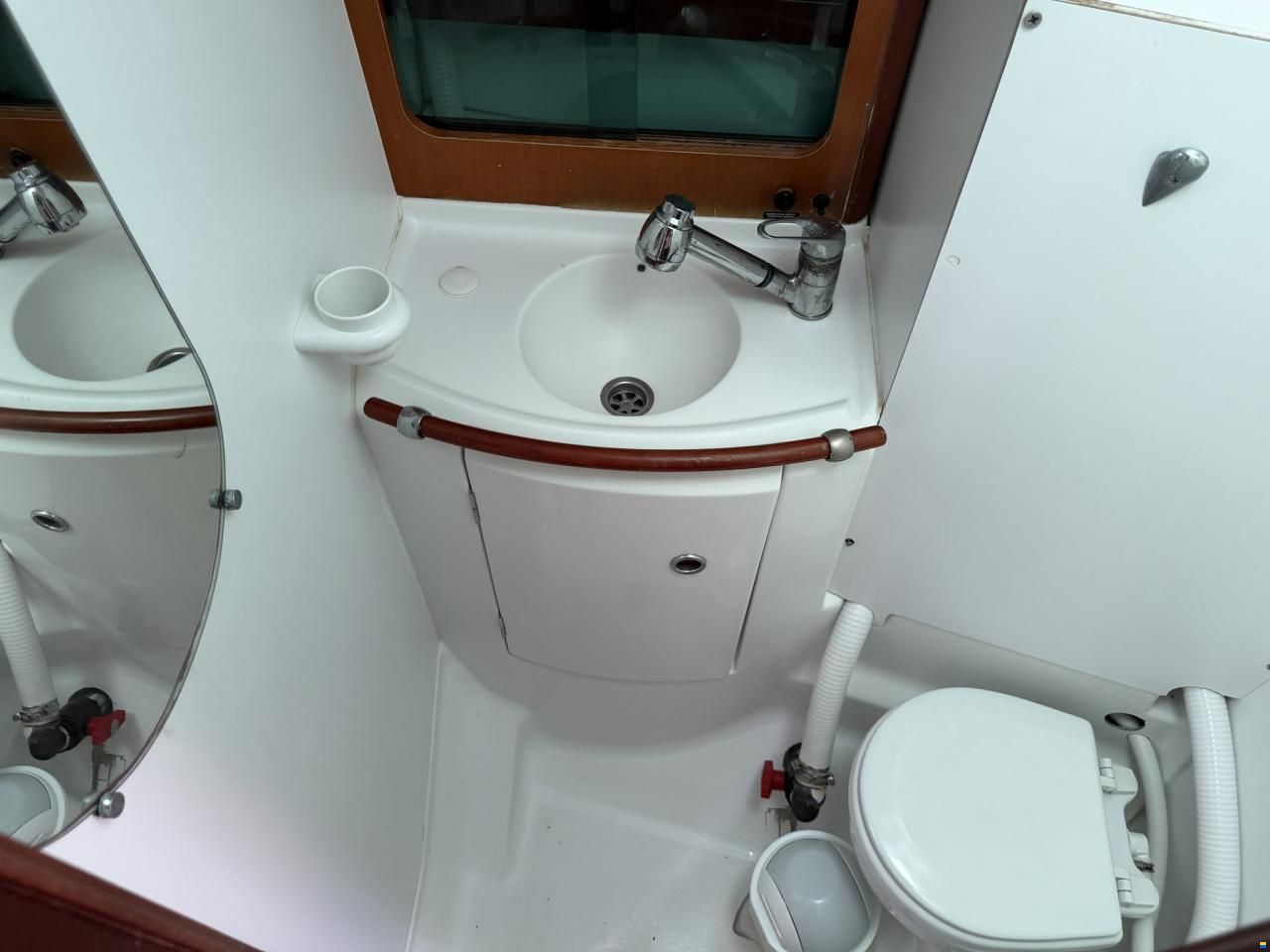 Beneteau Oceanis 411