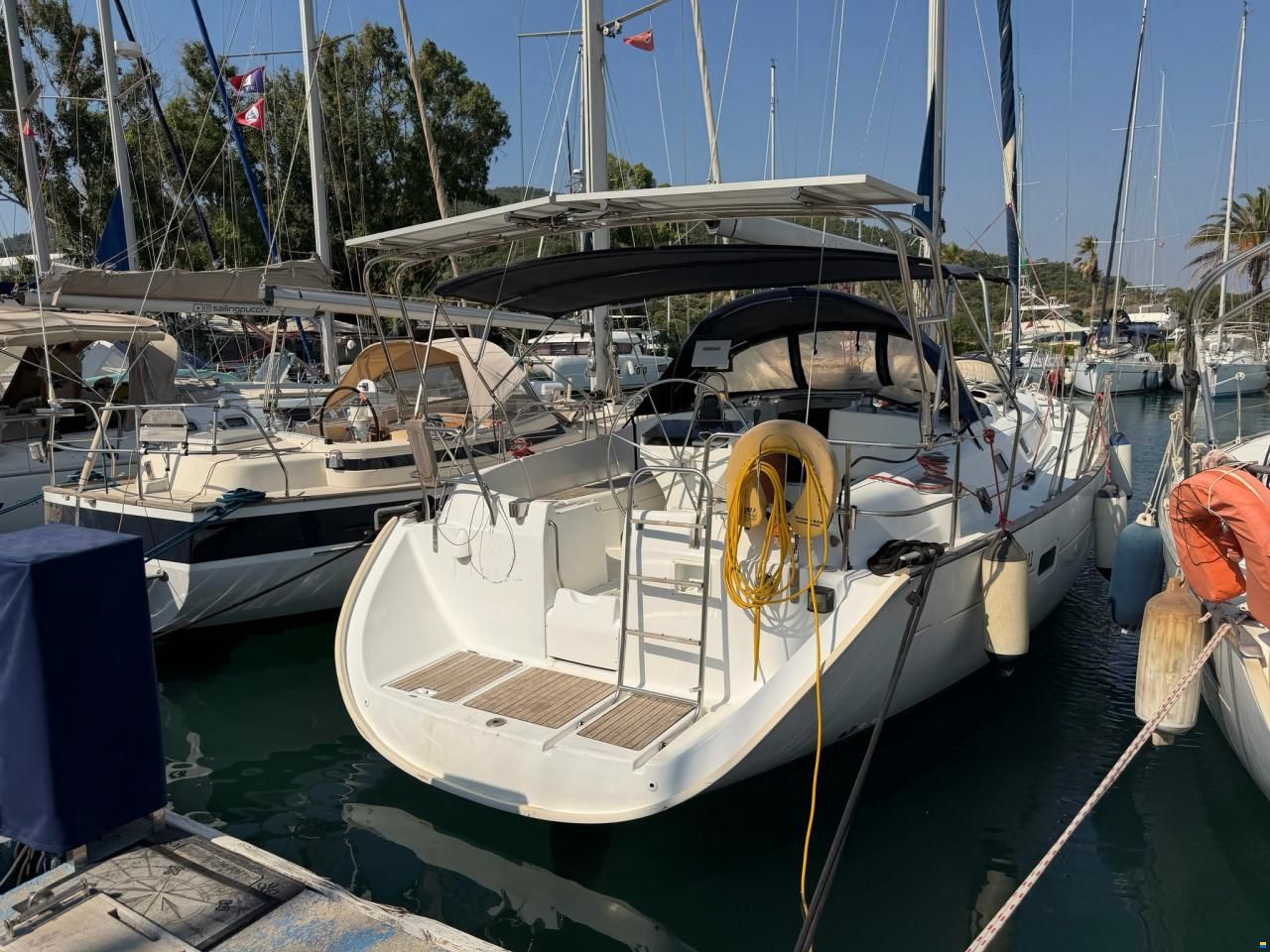 Beneteau Oceanis 411