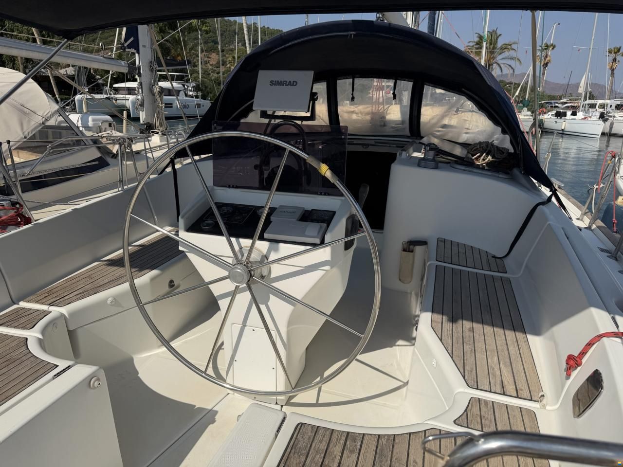 Beneteau Oceanis 411