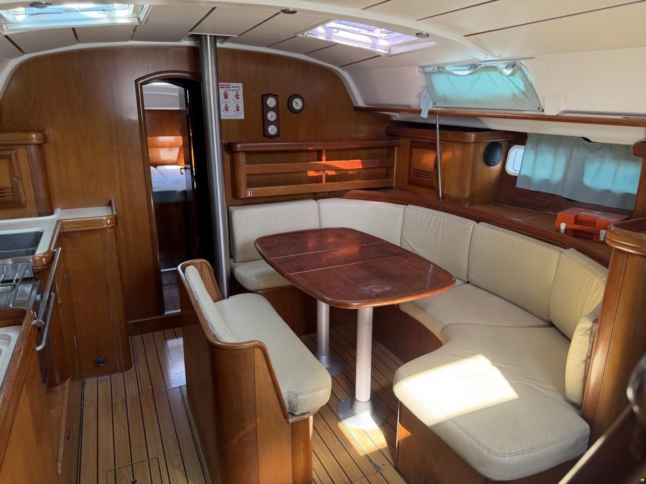 Beneteau Oceanis 411