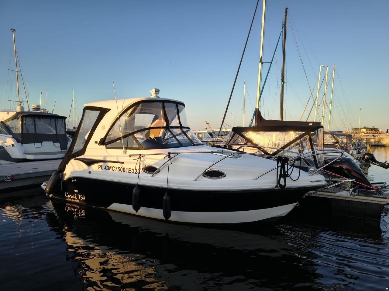 Coral 750 Sport Cruiser