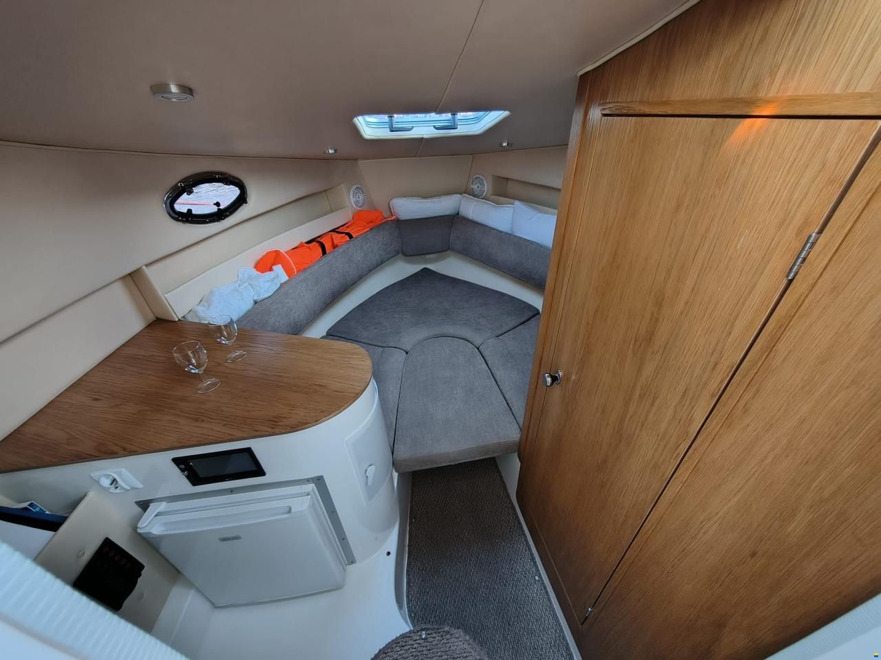 Coral 750 Sport Cruiser