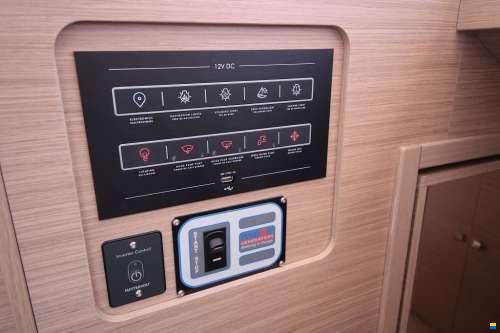 Lagoon 43