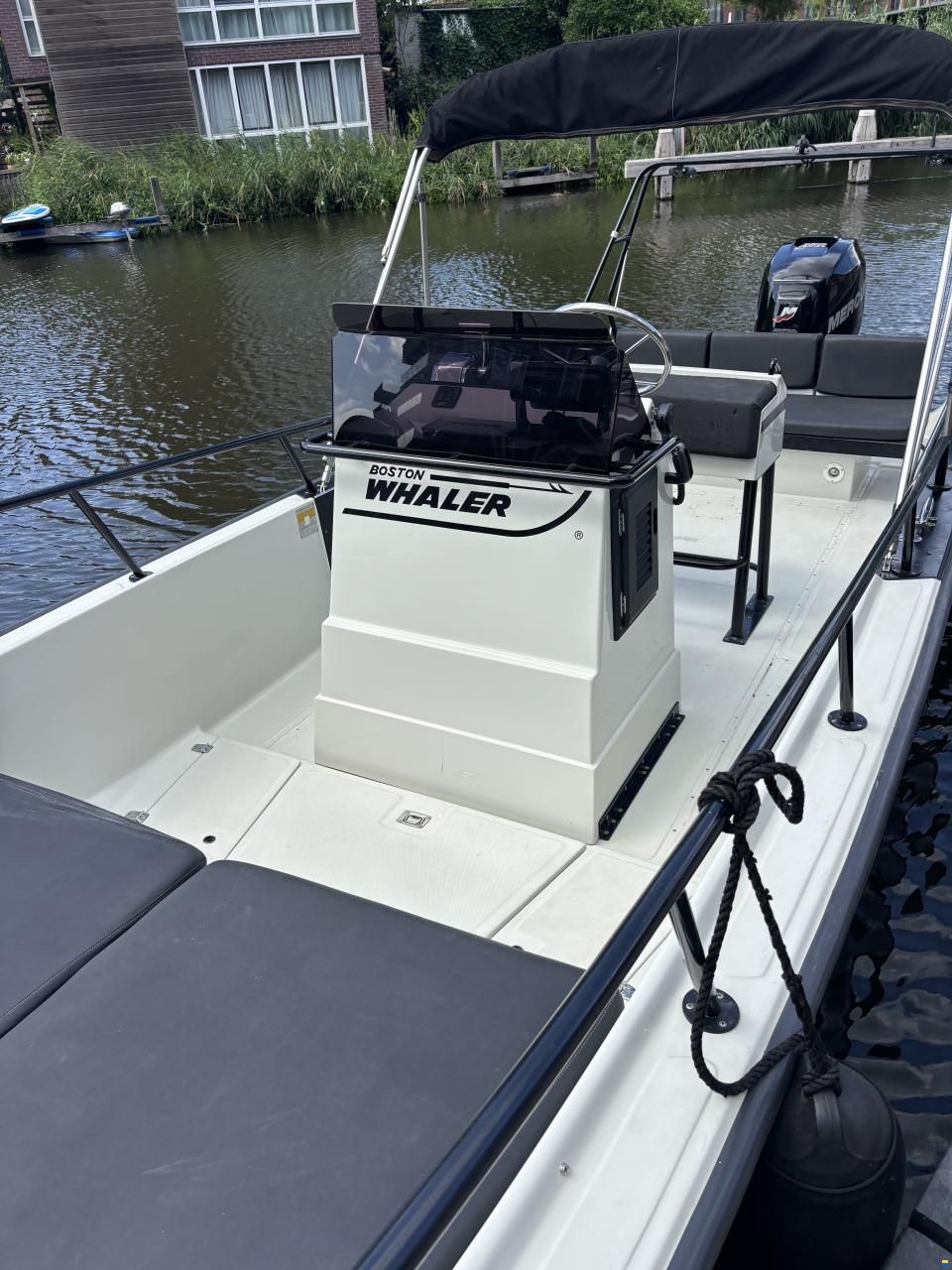 Boston Whaler 22 Outrage