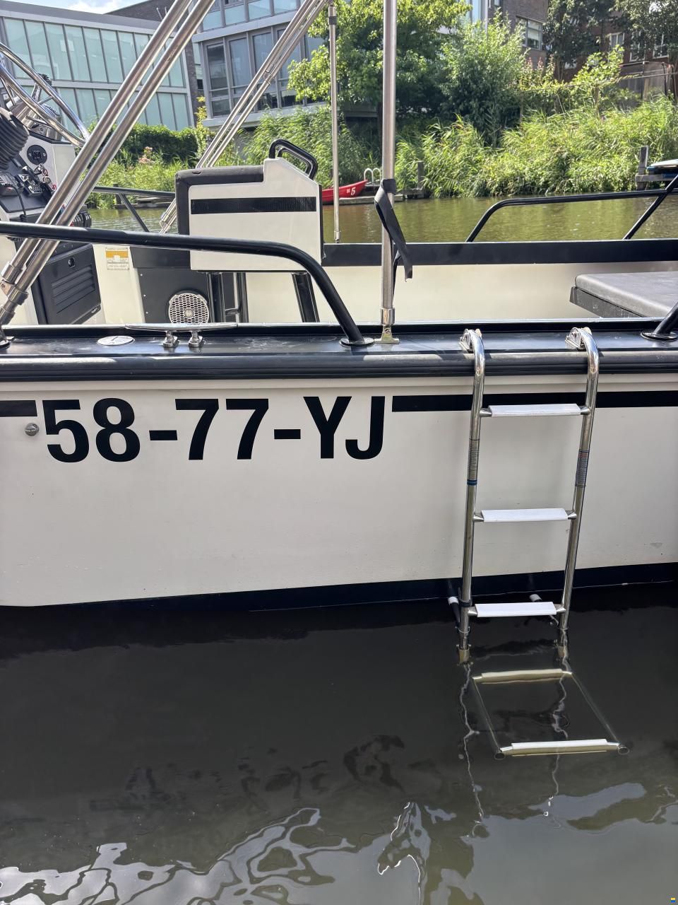 Boston Whaler 22 Outrage