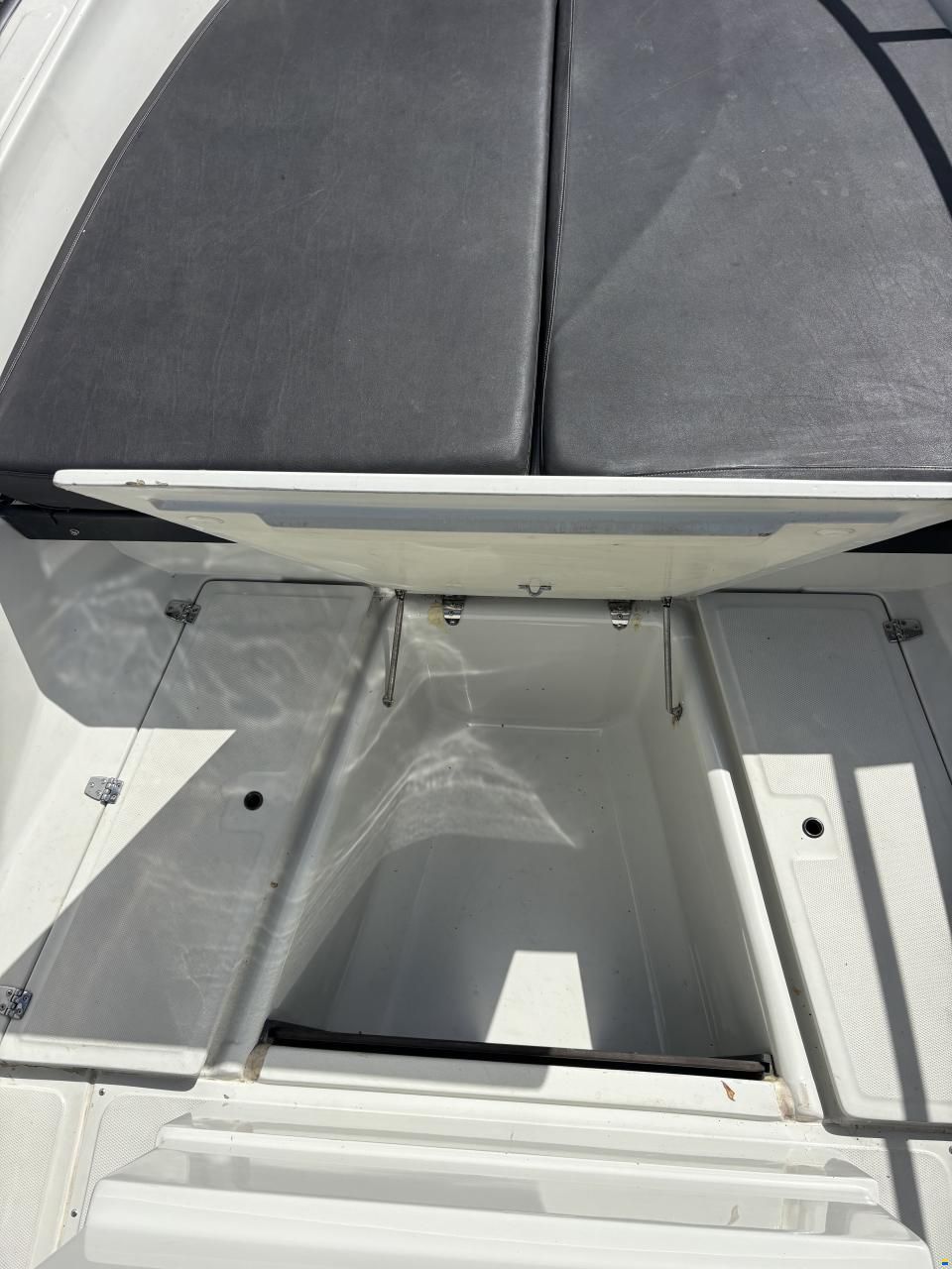 Boston Whaler 22 Outrage