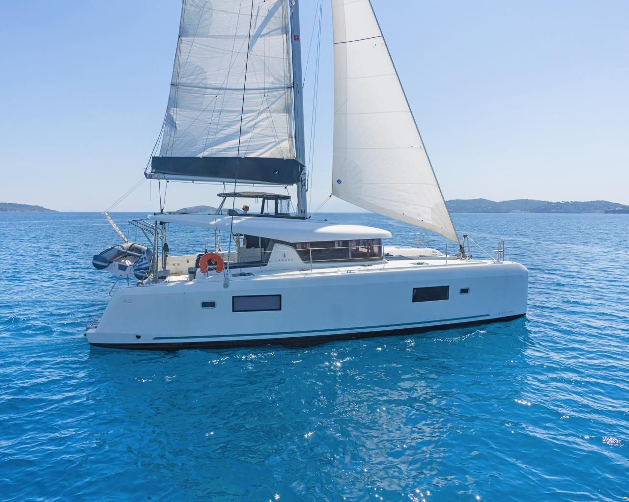 Lagoon 42