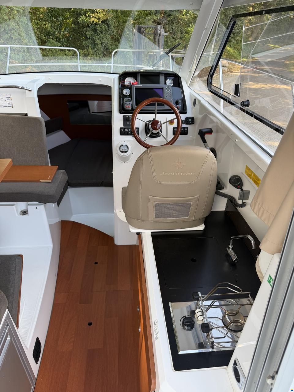 Jeanneau Merry Fisher 755
