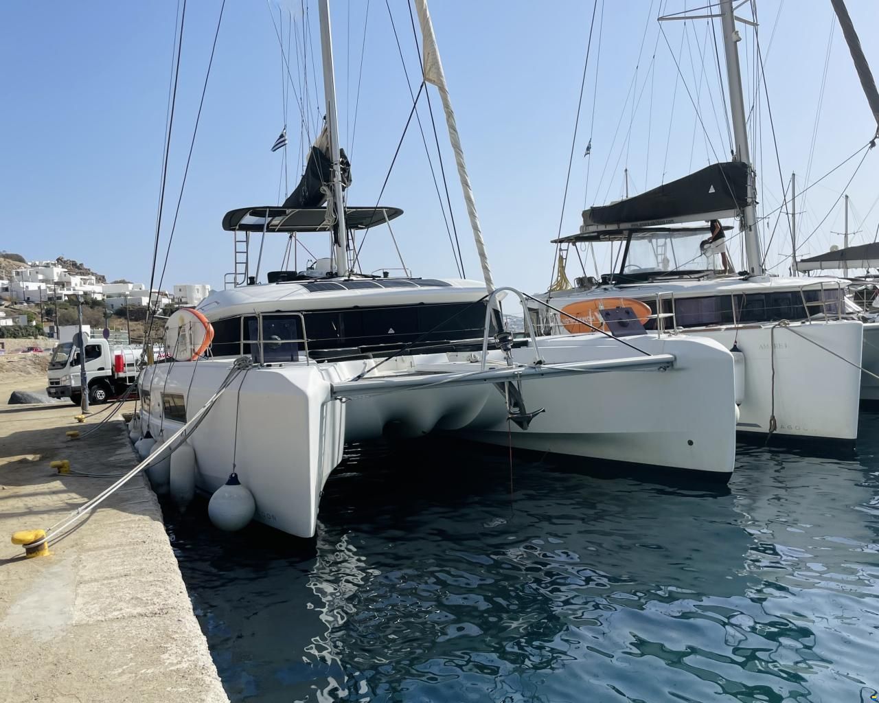 Lagoon 50