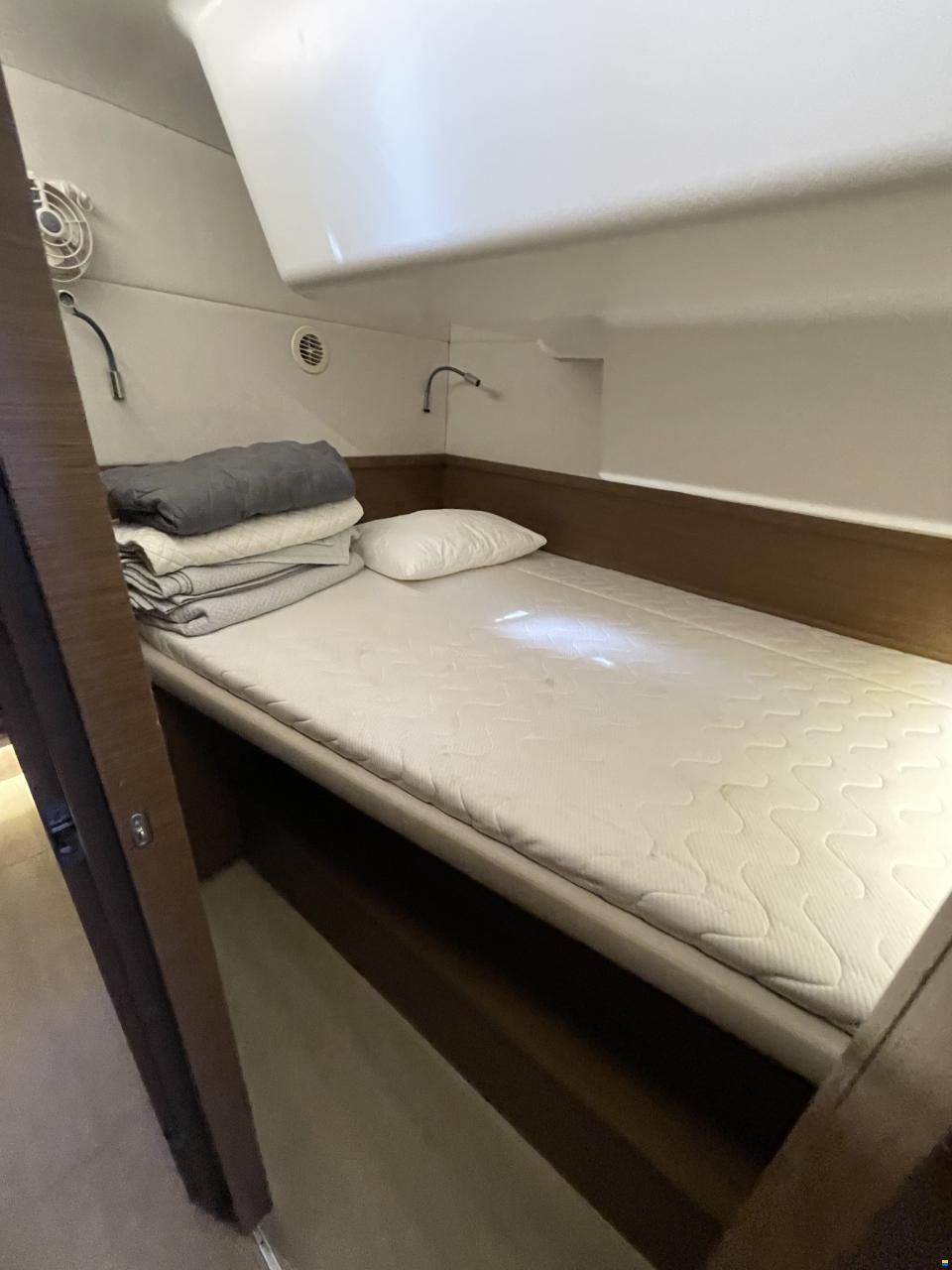 Lagoon 50