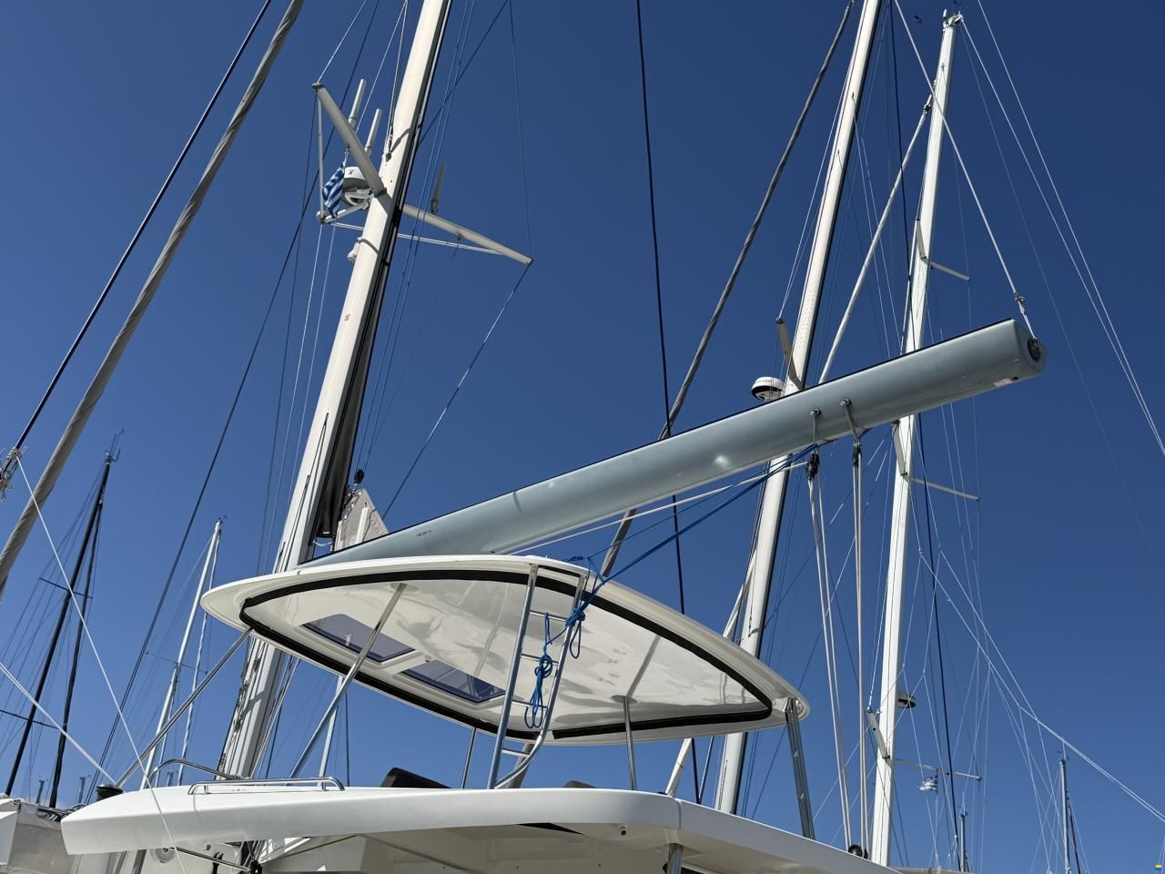 Lagoon 46 Owner's Version