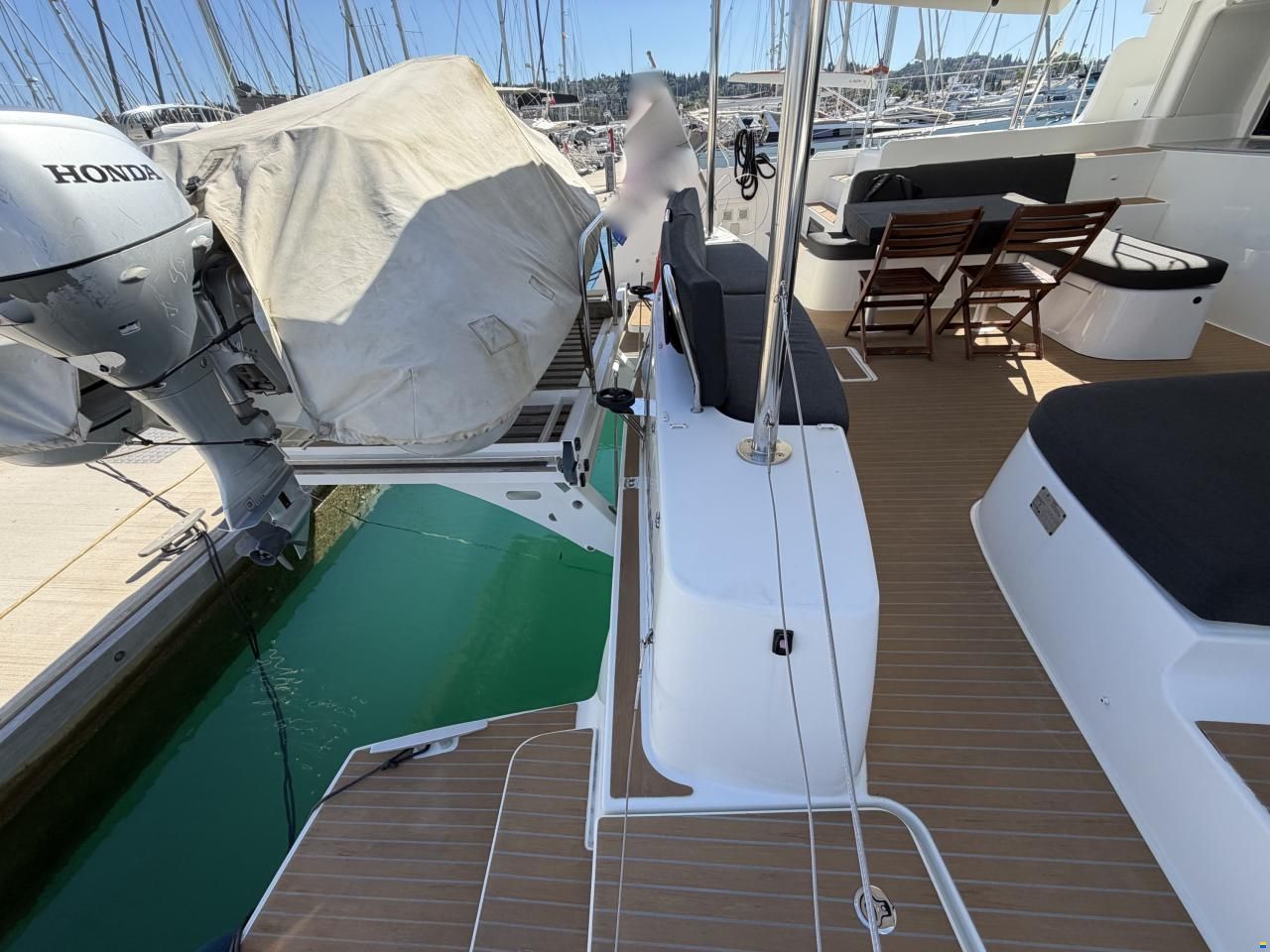 Lagoon 46 Owner's Version