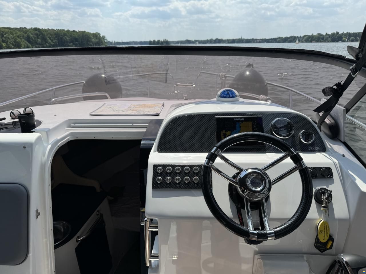 Saver 690 Cabin Mercury 200PS Sonderausstattun