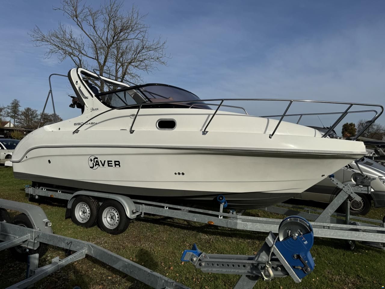 Saver 690 Cabin Mercury 200PS Sonderausstattun