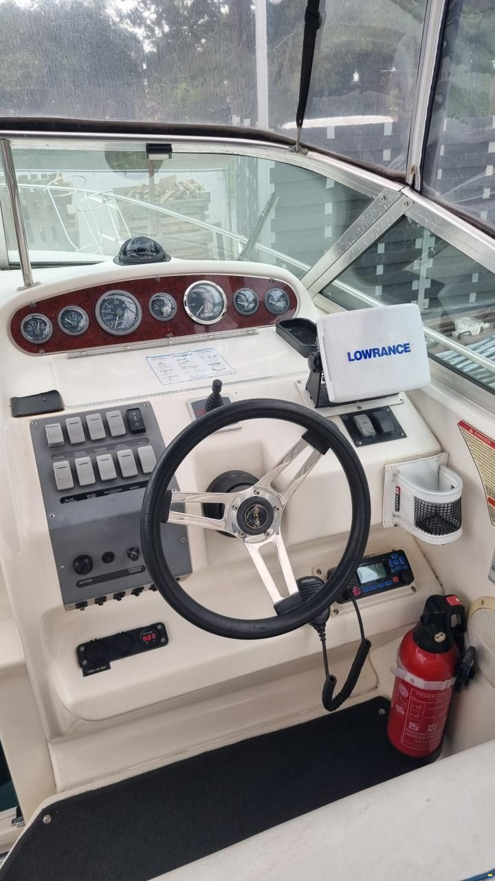 Sea Ray 250 Sundancer