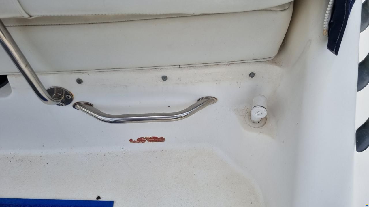 Sea Ray 250 Sundancer