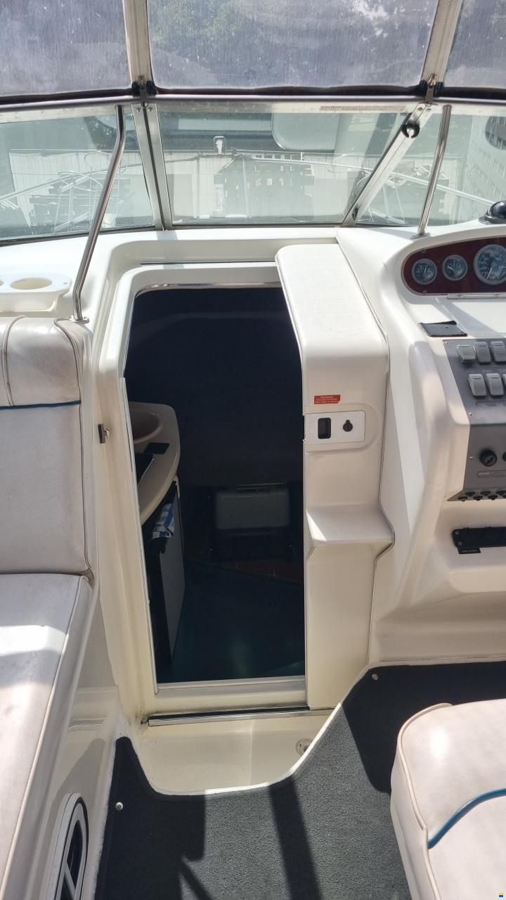 Sea Ray 250 Sundancer