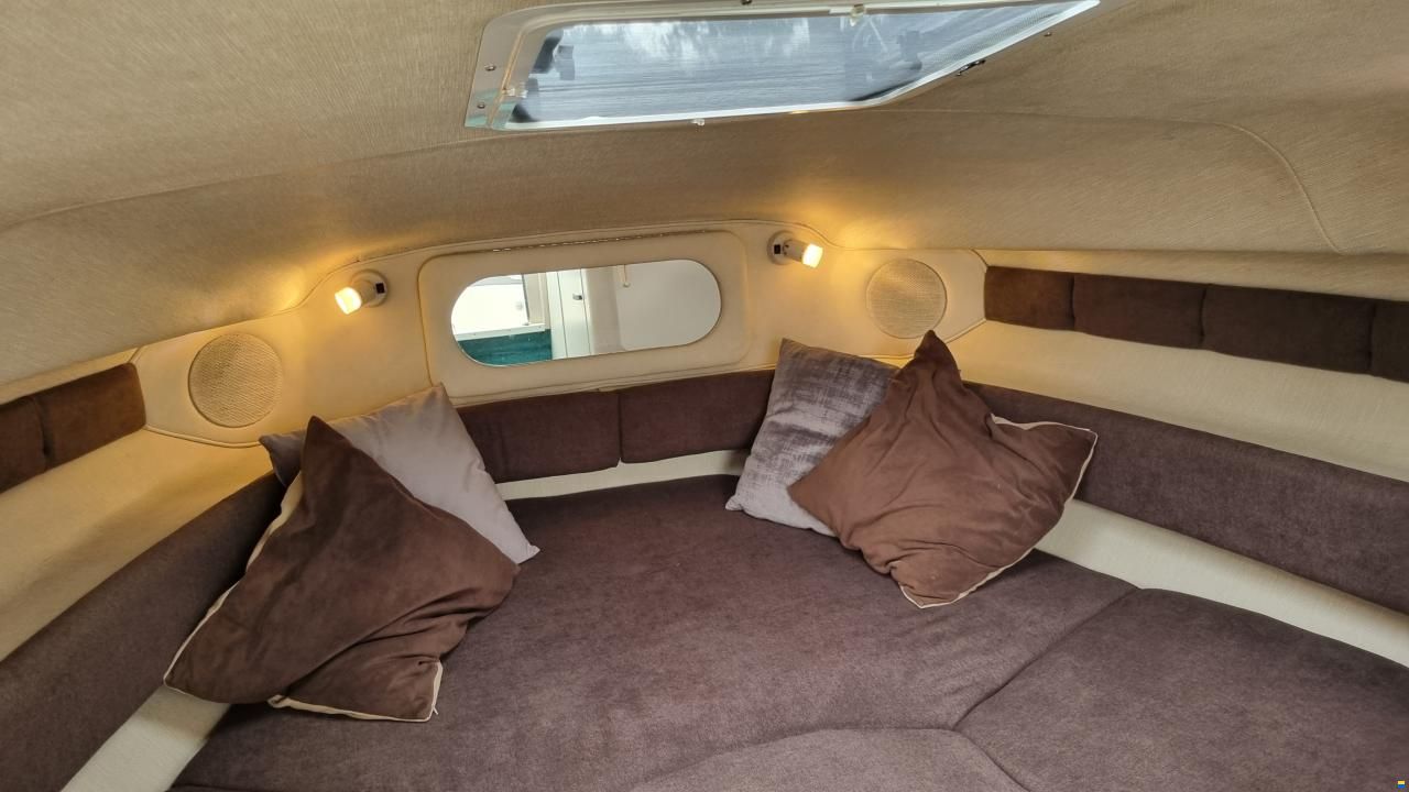 Sea Ray 250 Sundancer