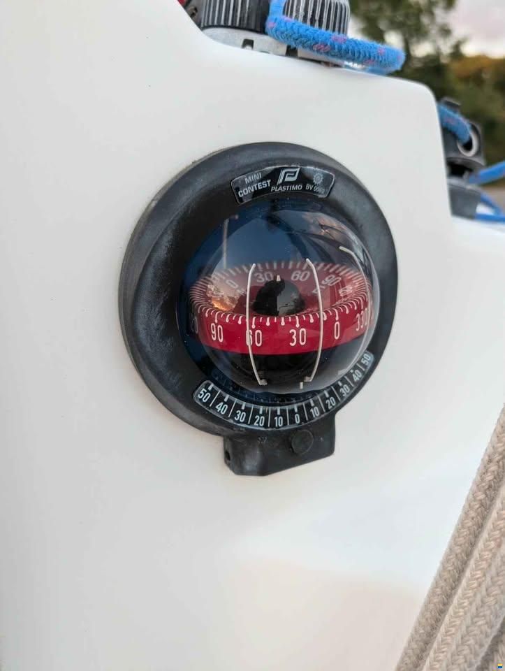MacGregor 26M