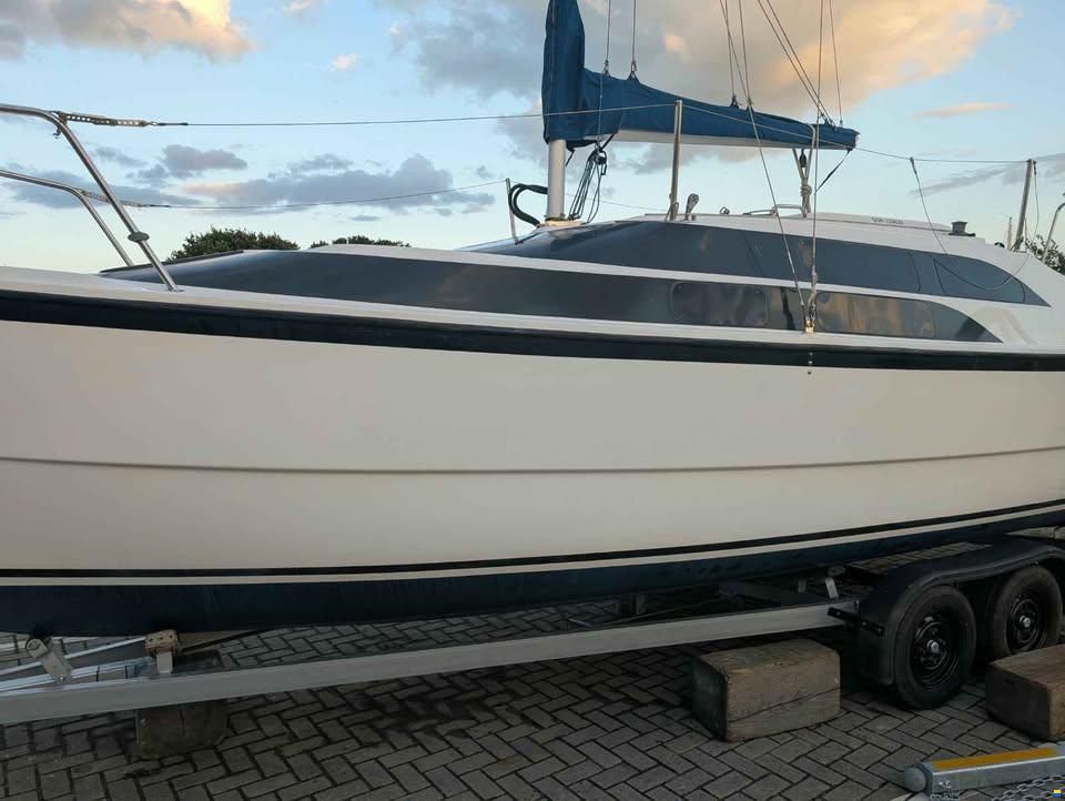 MacGregor 26M
