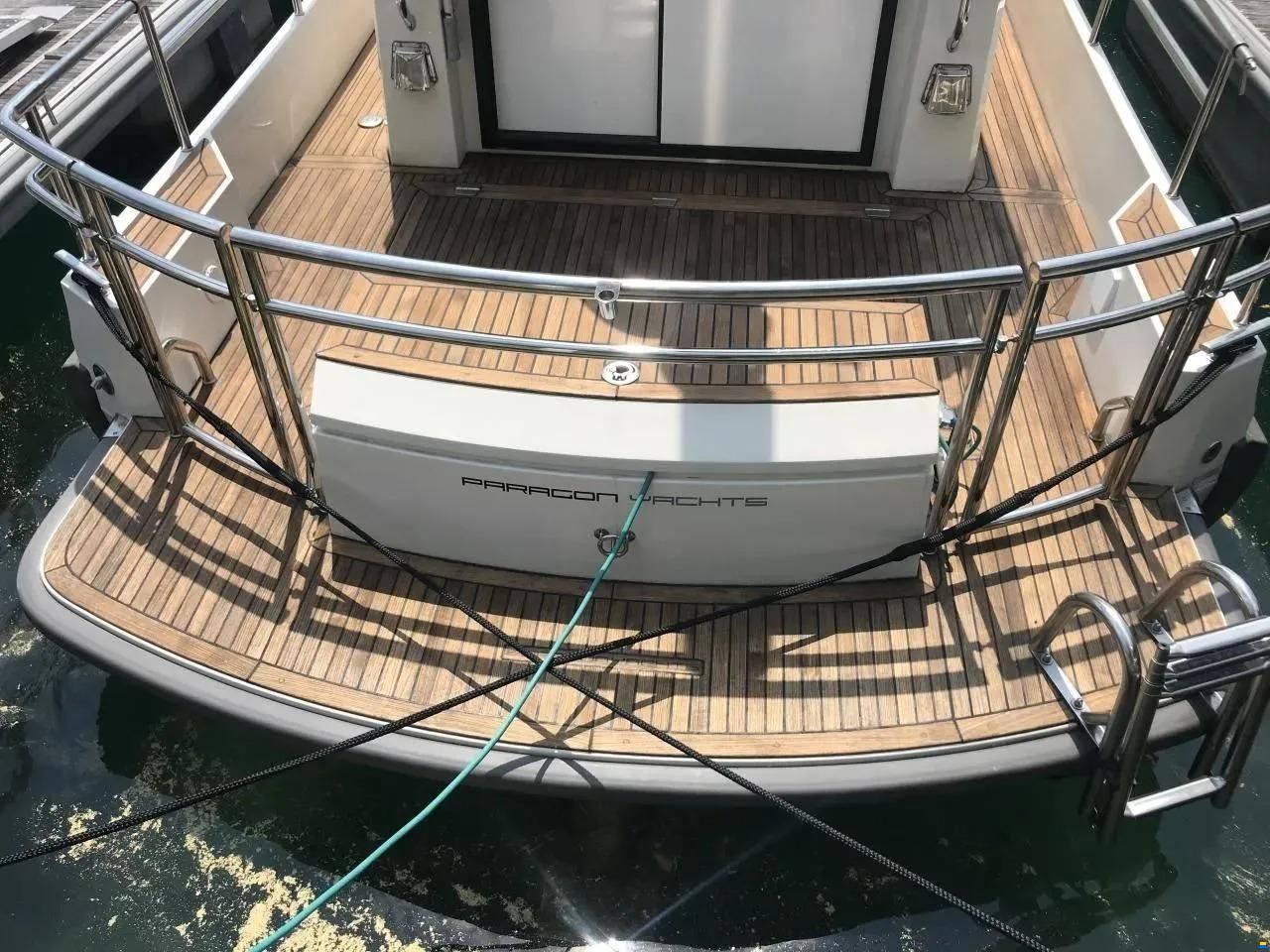 Paragon 25 Cabin
