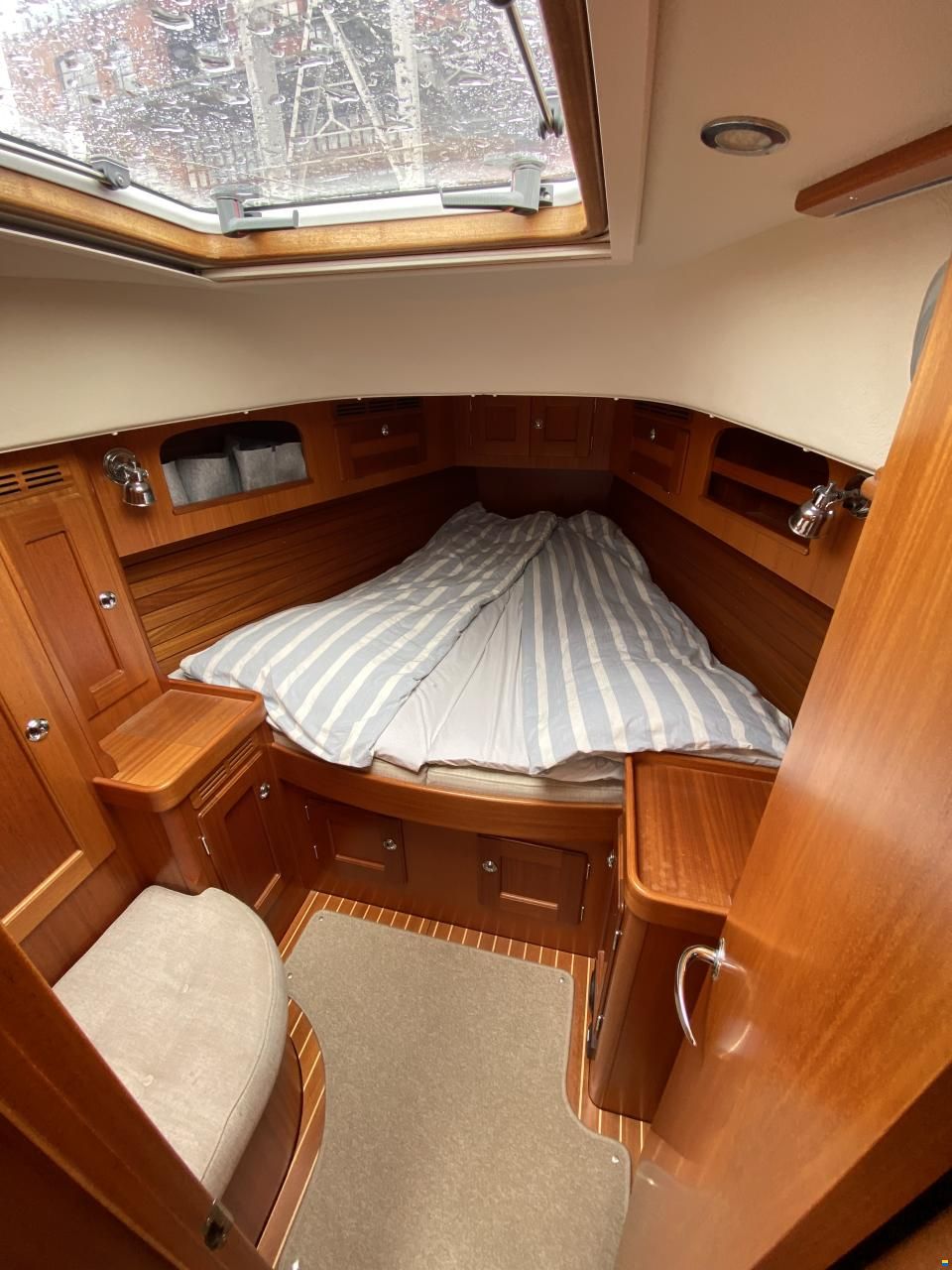 Hallberg-Rassy 372