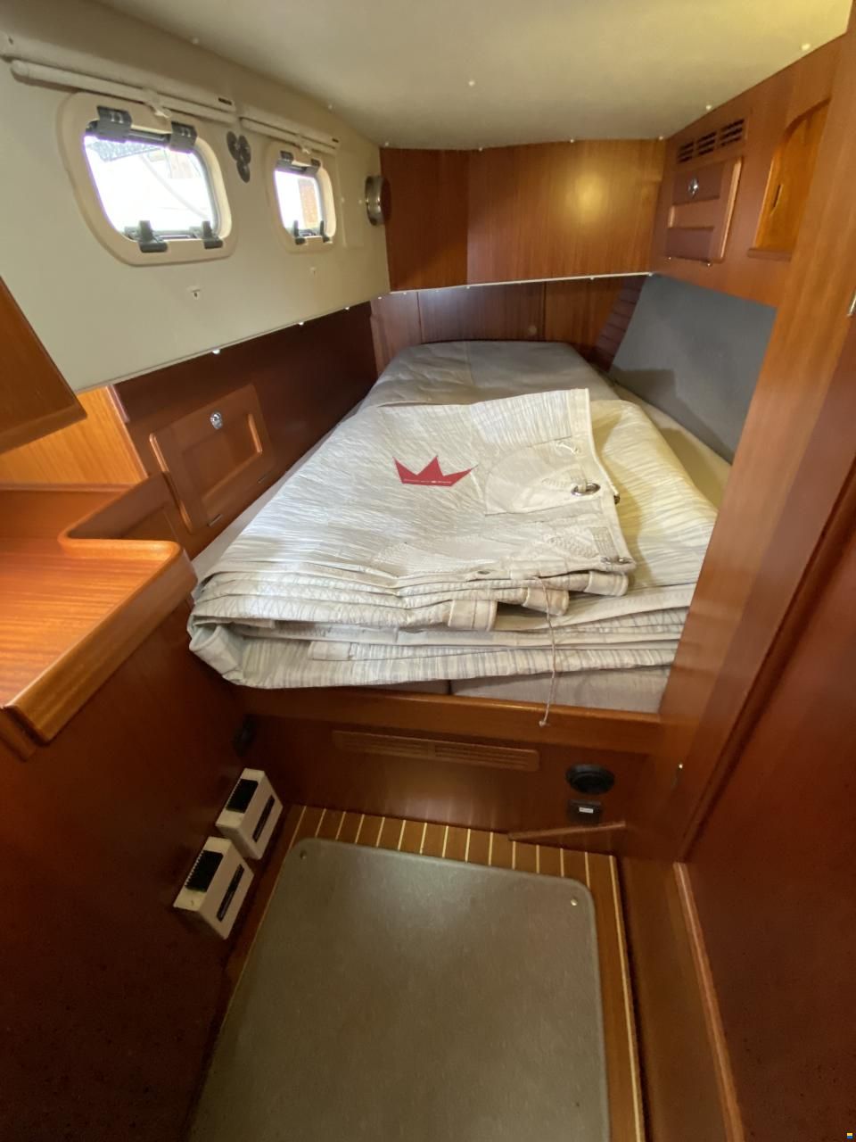 Hallberg-Rassy 372