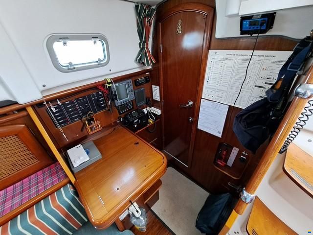 Beneteau Oceanis 36CC