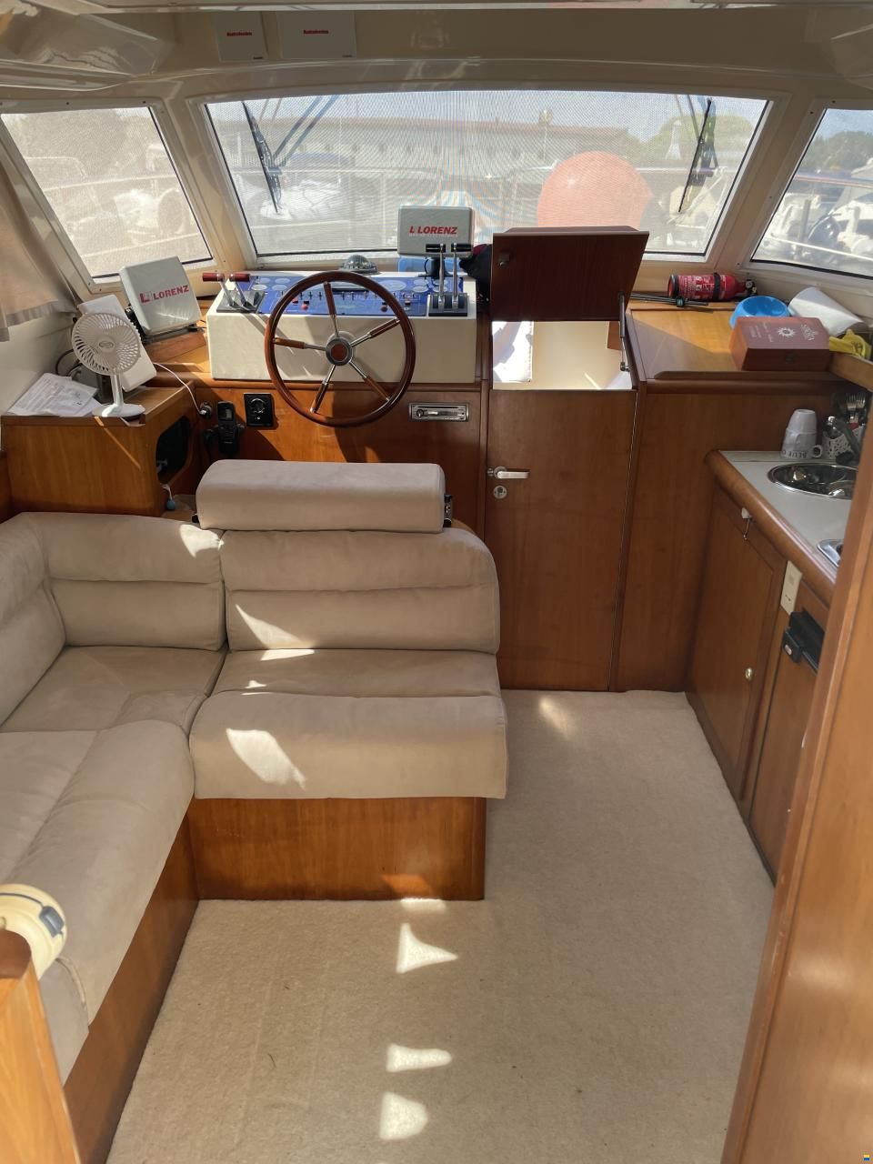 Cayman 30 Sport Fly