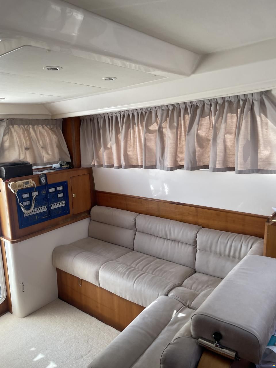 Cayman 30 Sport Fly