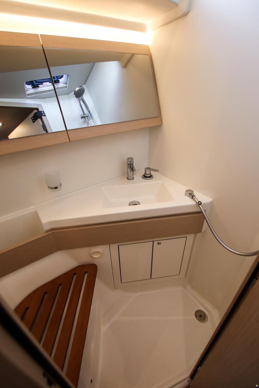 Beneteau Oceanis 46.1 First Line