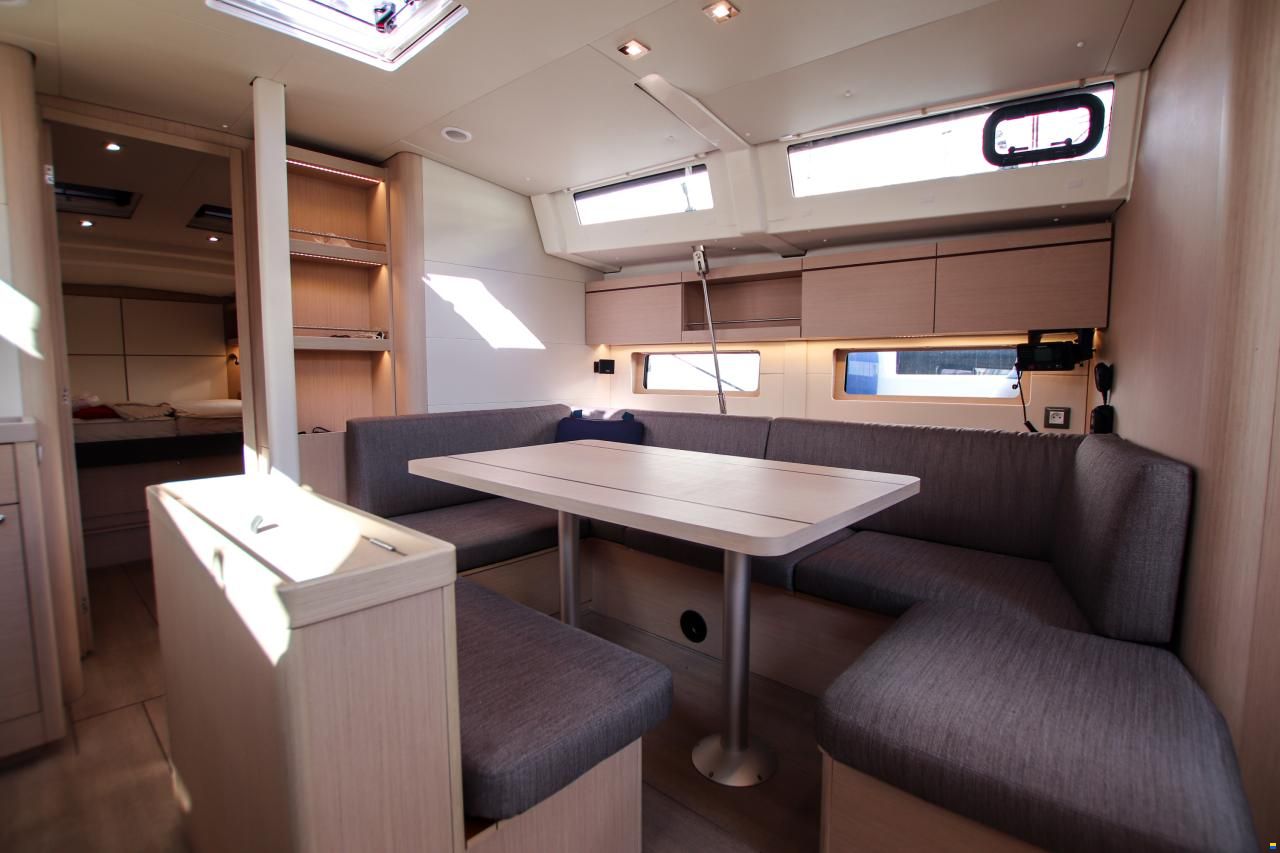Beneteau Oceanis 46.1 First Line