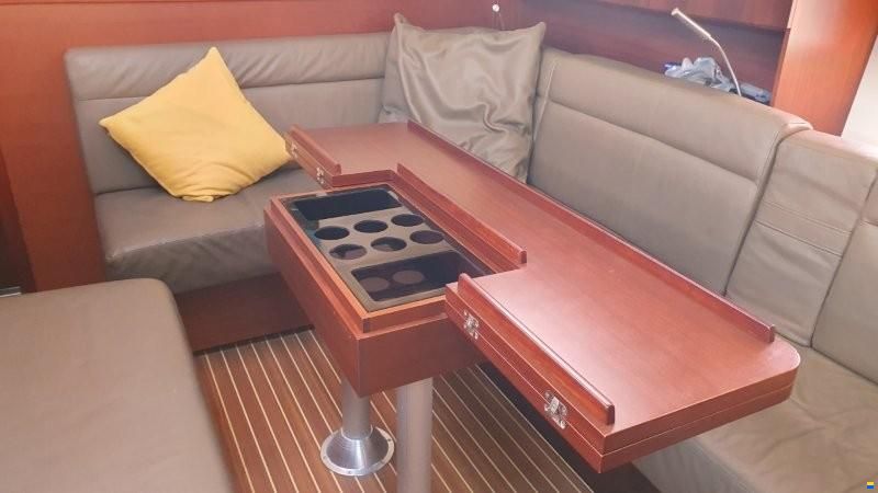 Hanse 495