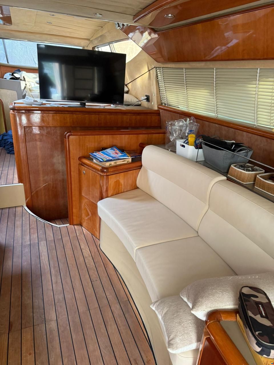 Ferretti 620
