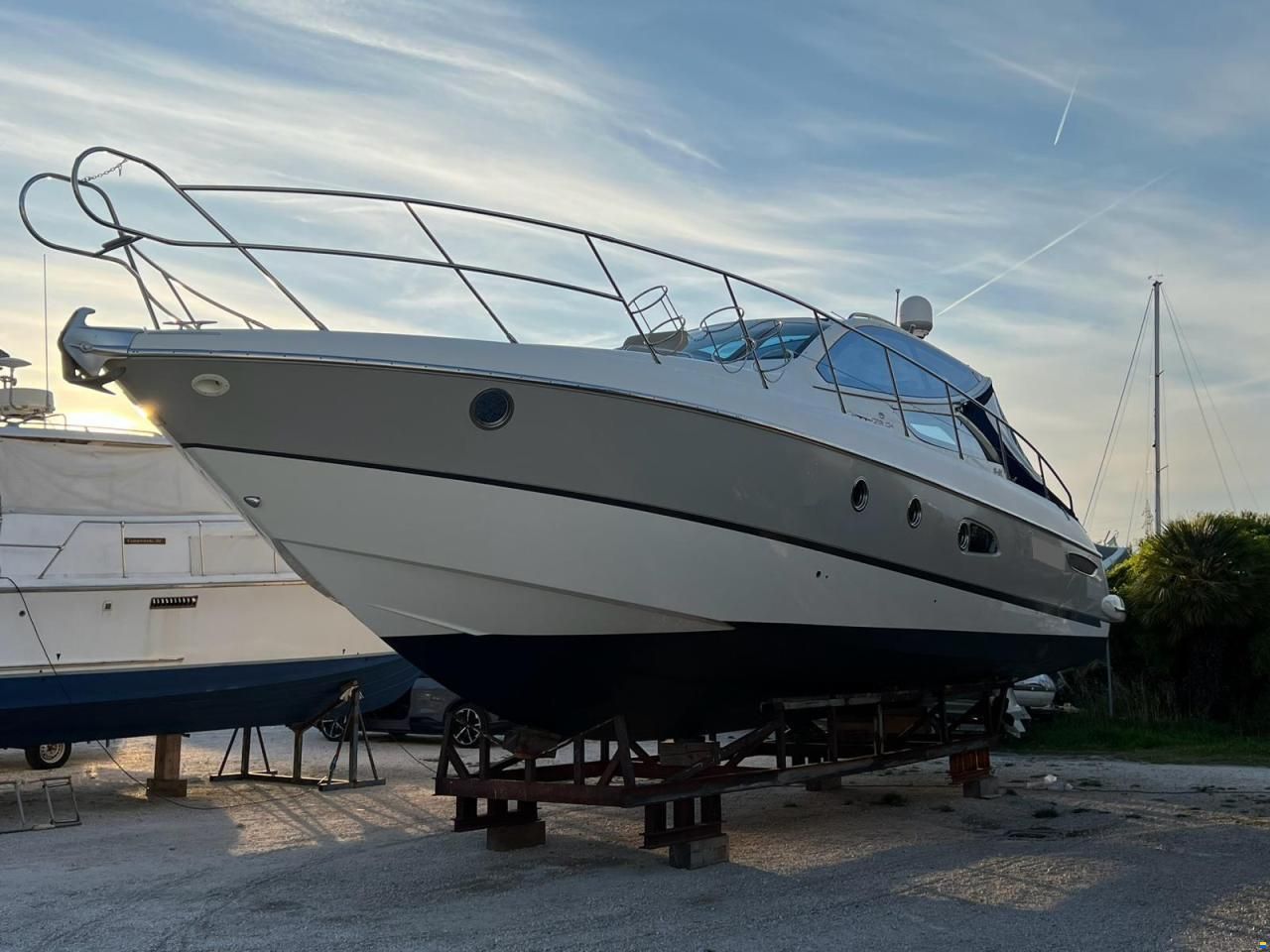 Cranchi Mediterranee 43 HT