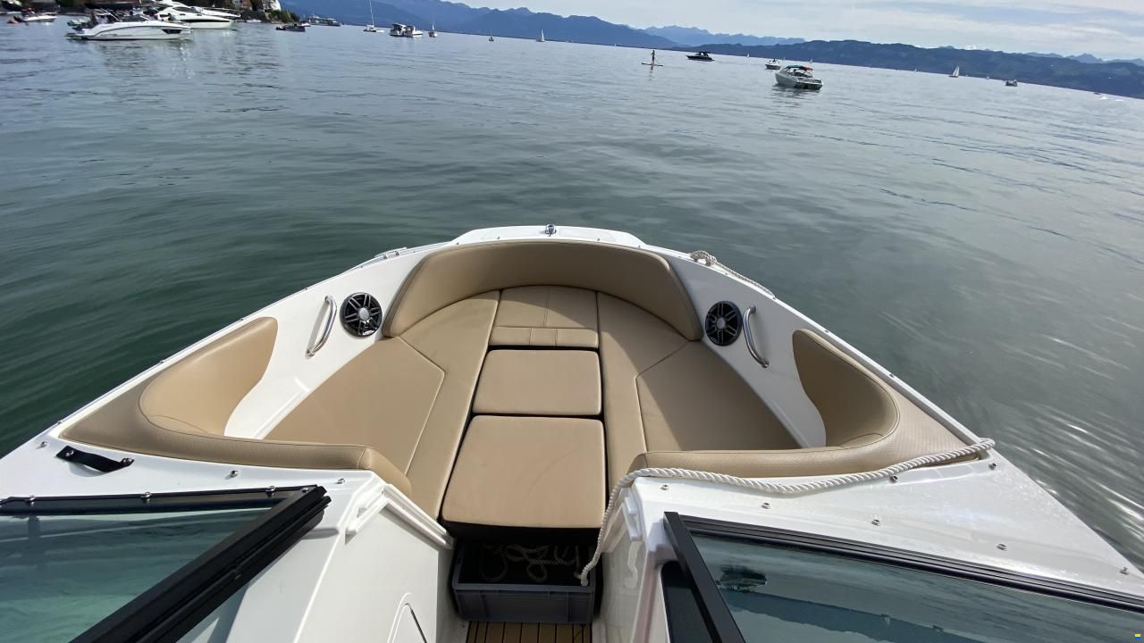 Sea Ray 210 SPXE