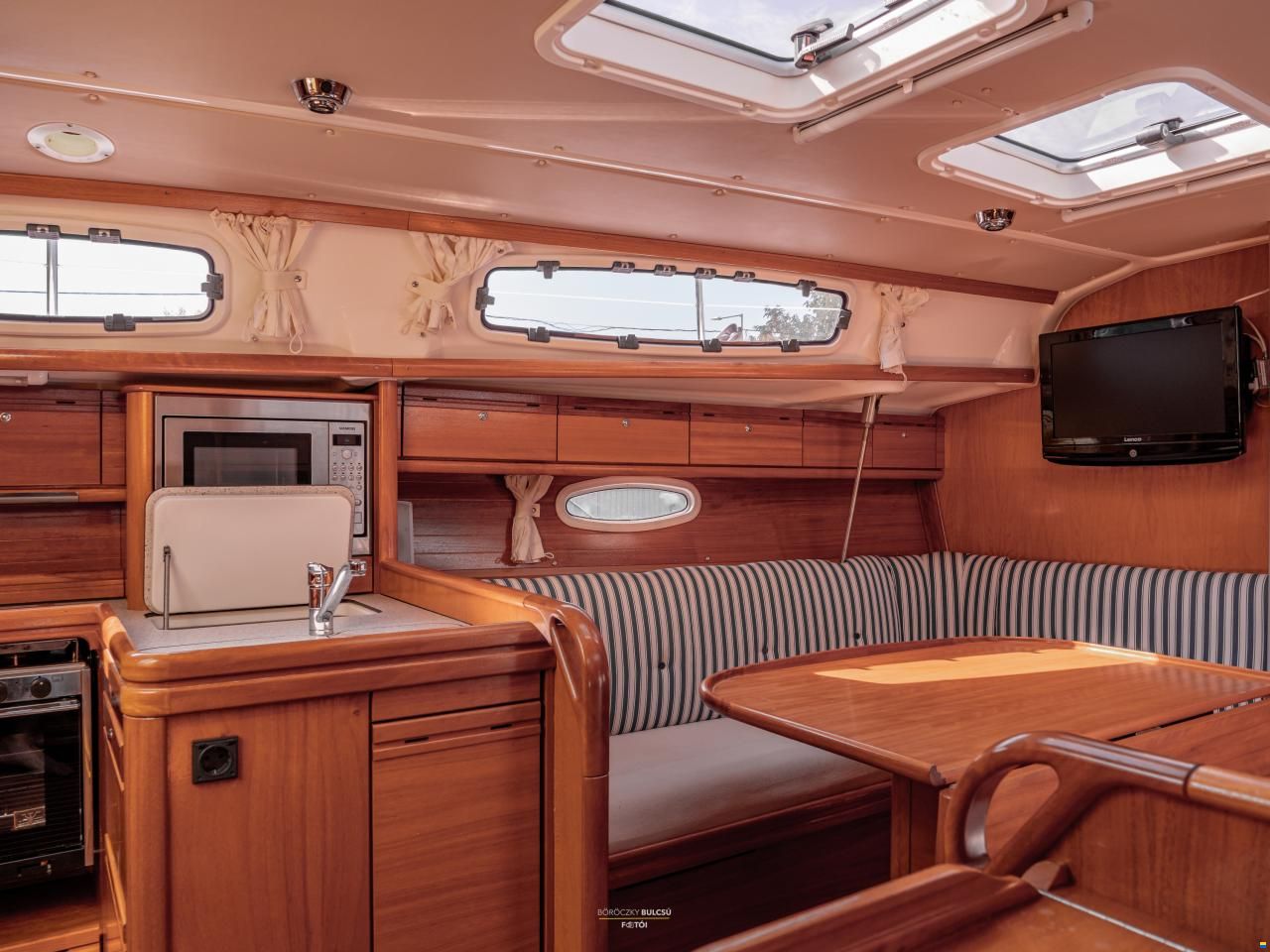 Bavaria 34 CRUISER