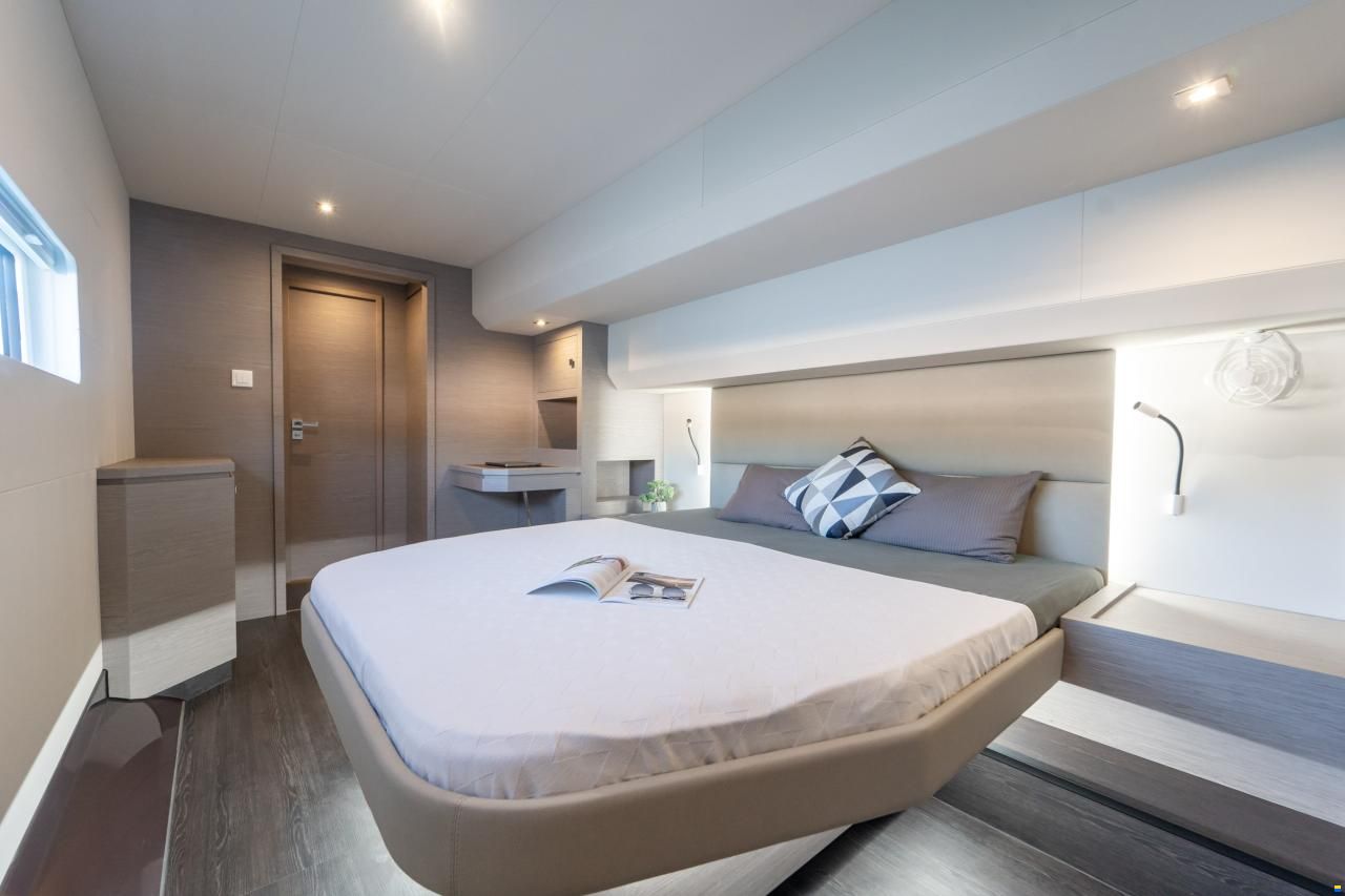 Fountaine Pajot MY 6