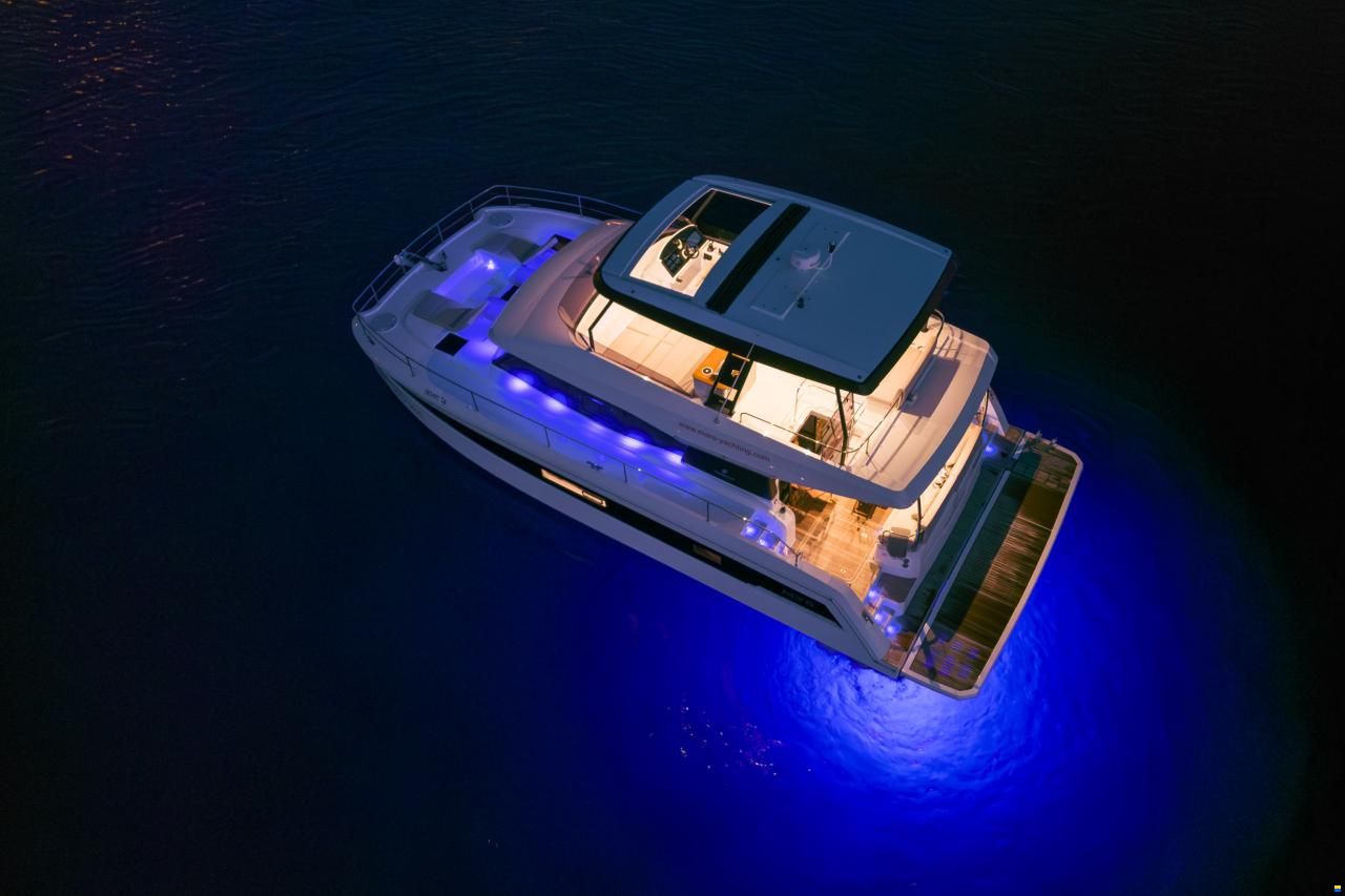 Fountaine Pajot MY 6