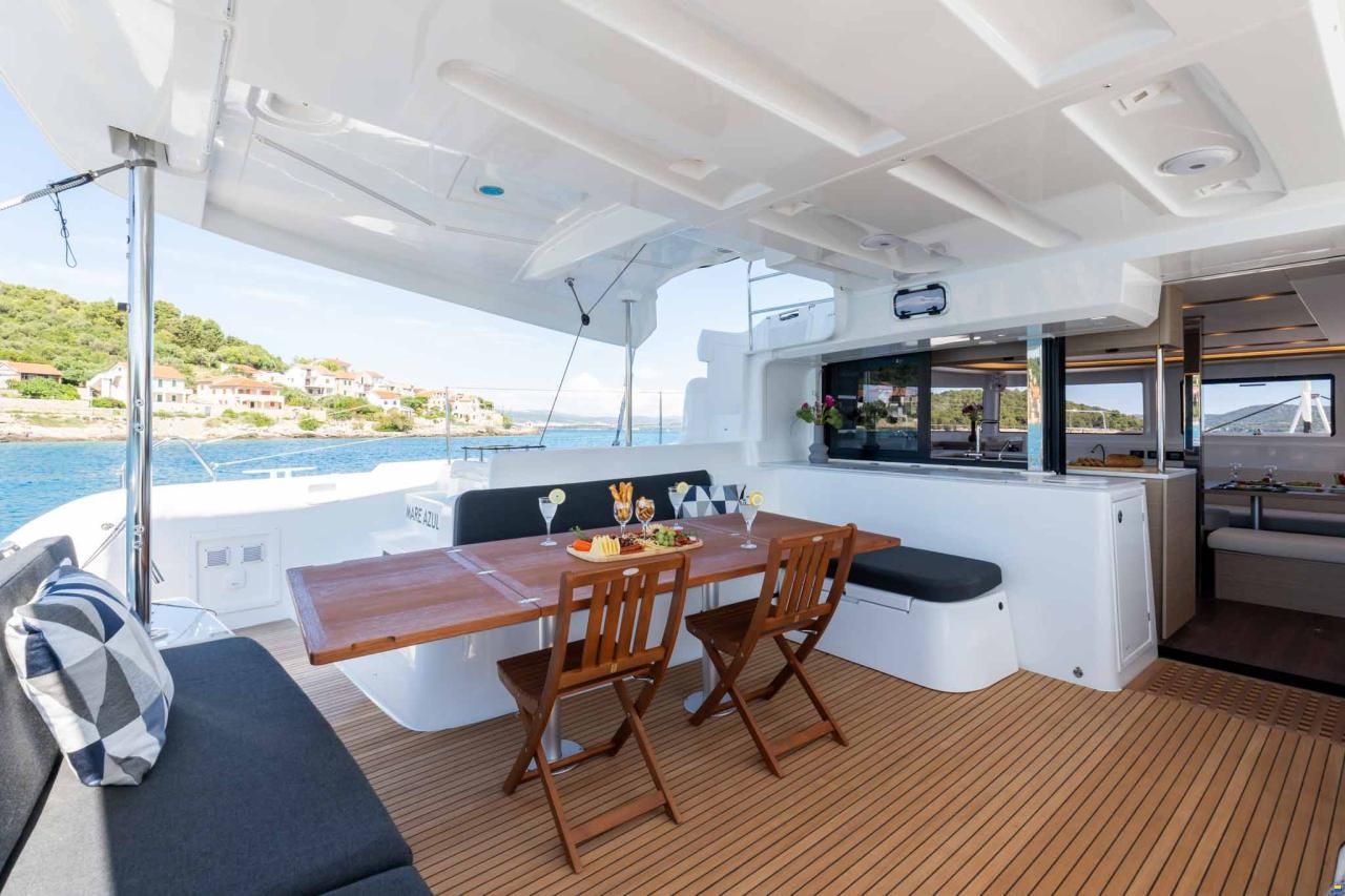 Lagoon 46