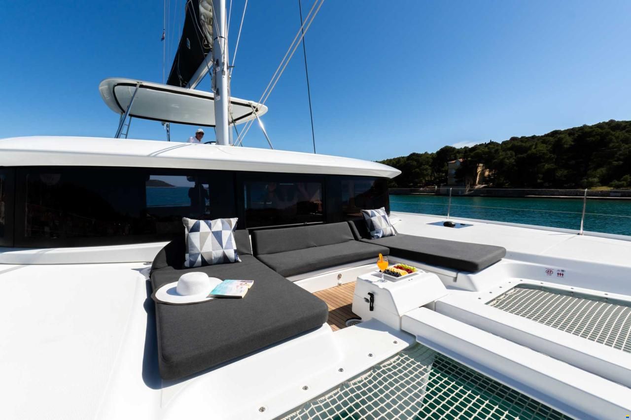 Lagoon 46